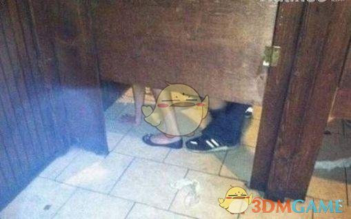 抖音卫生间马桶大战在线视频_抖音卫生间马桶