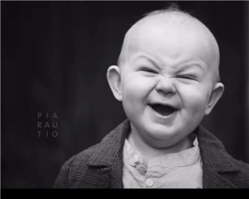 抖音外国小男孩扯领带壁纸分享