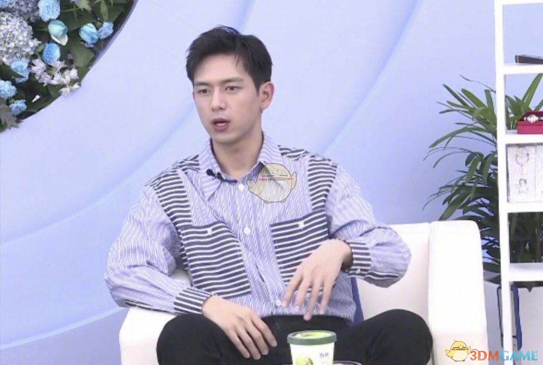 李现淡黄的长裙火红的裤衩直播在哪里看