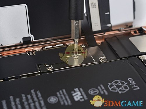 刚上市iFixit就来拆iPhone 8啦！真相竟然是这样