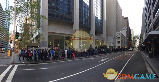 iPhone8首发销量低迷：没有黄牛 没有排队